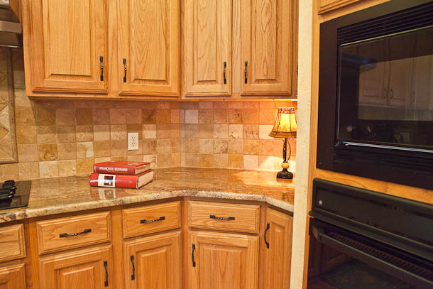crema bordeaux granite kitchen countertops austin