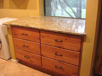 Laundry room cabinets with Yellow River granite